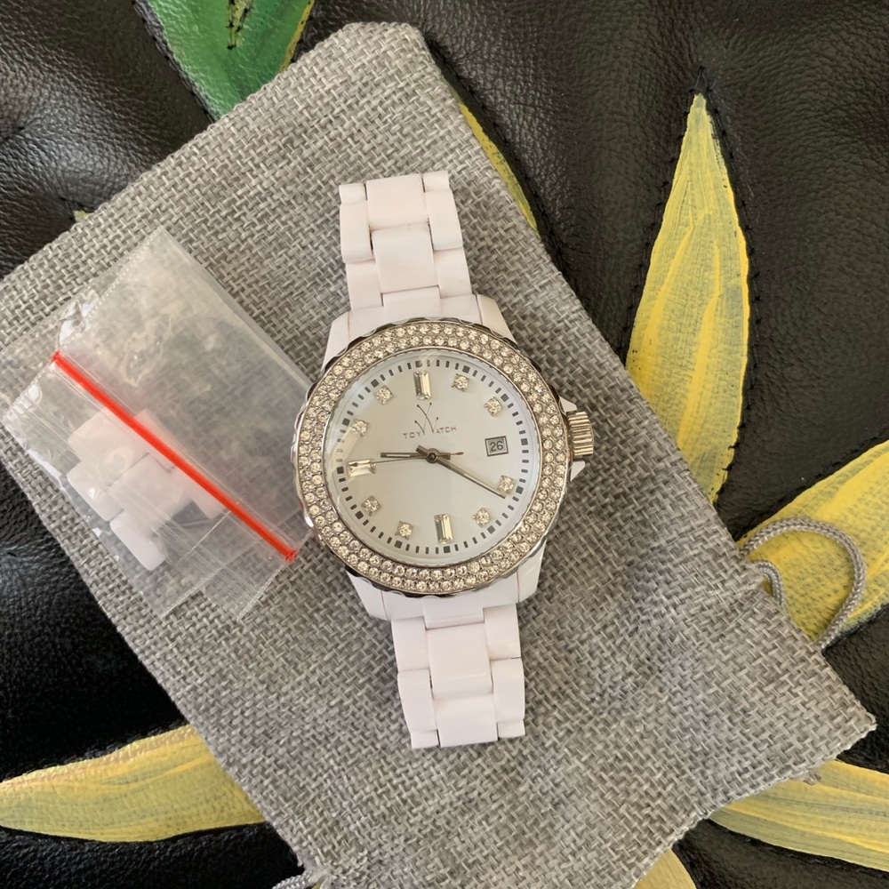 ToyWatch ⏰
